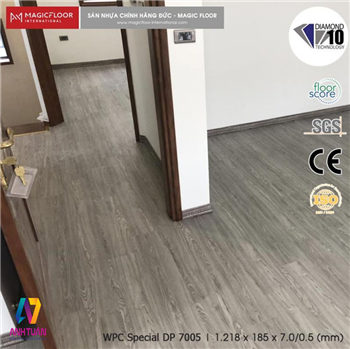 ban-da-biet-ve-san-nhua-chua