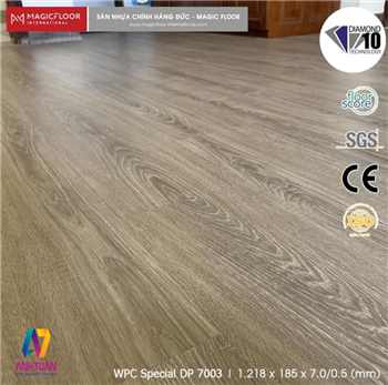 nen-su-dung-san-nhua-hay-san-go-cong-nghiep