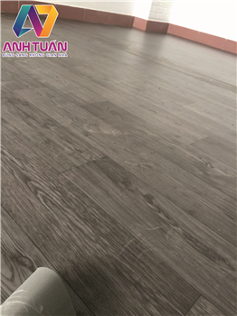 san-nhua-trai-san-pvc-hang-chong-chay